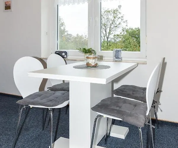 Trautes Heim 贝塞尔